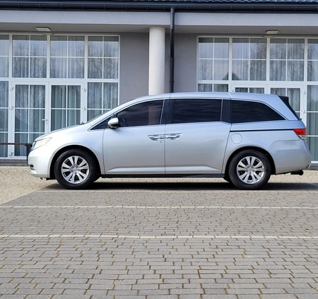 Honda Odyssey cena 81900 przebieg: 147000, rok produkcji 2014 z Kraków małe 436